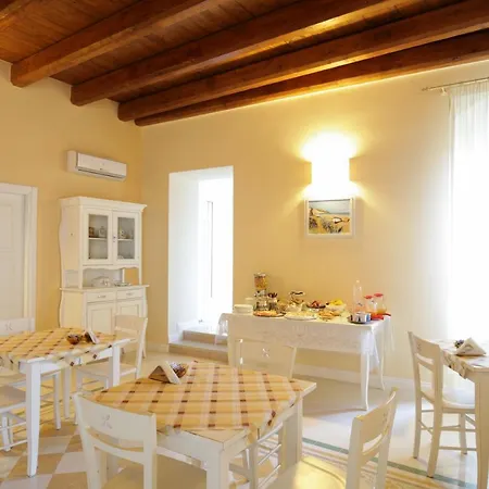 Couette-café Monsignore Vieste