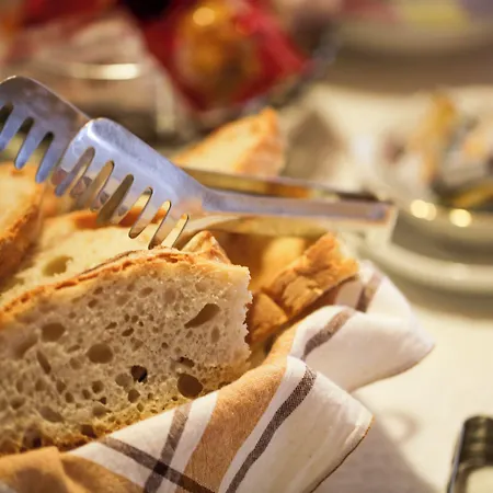 Monsignore Bed & Breakfast